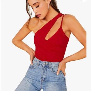 Sexy strappy crop top!